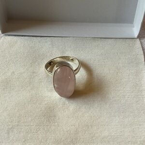 Sterling Silver Rose Quartz Oval Ring - Pink Gemstone